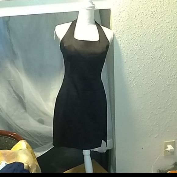 Cache dress - Picture 4 of 4